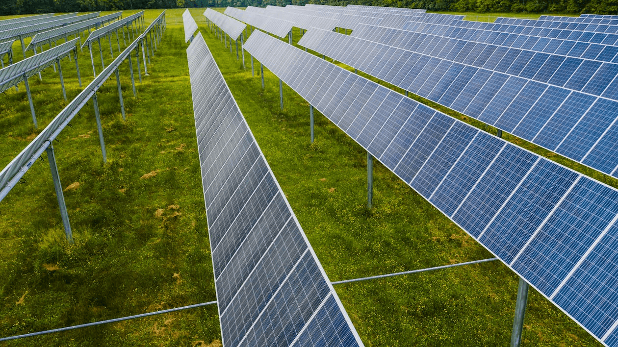 UK’s Largest Solar-Battery Park: Cleve Hill Solar Park Now Operational