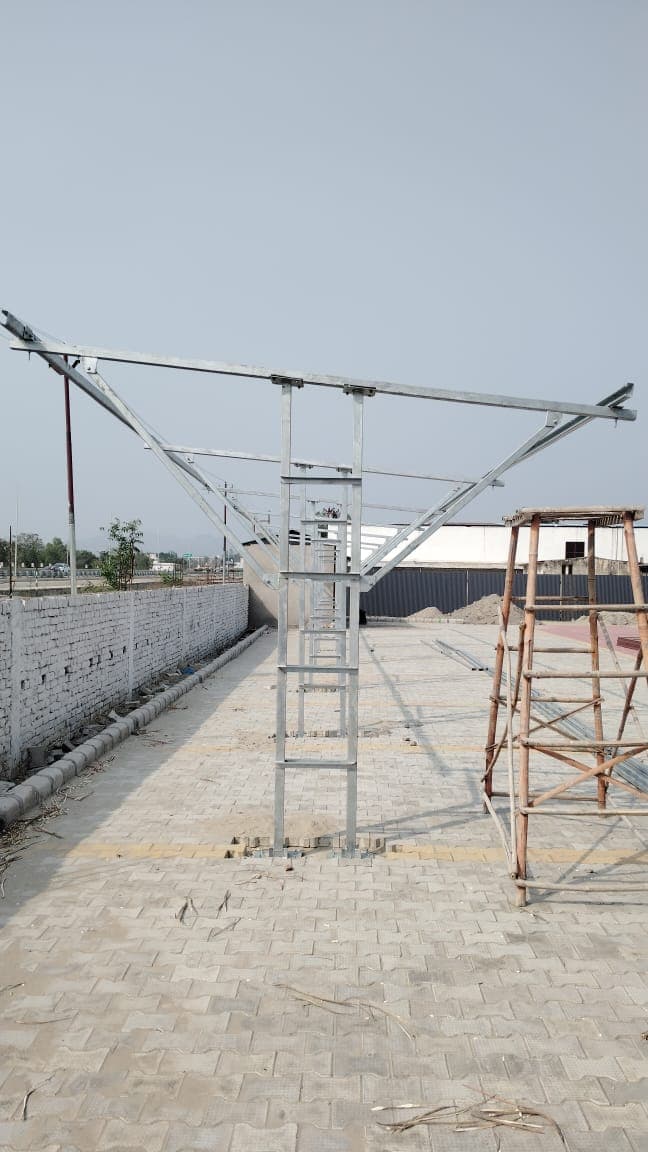 Industrial solar installation in Biharigarh